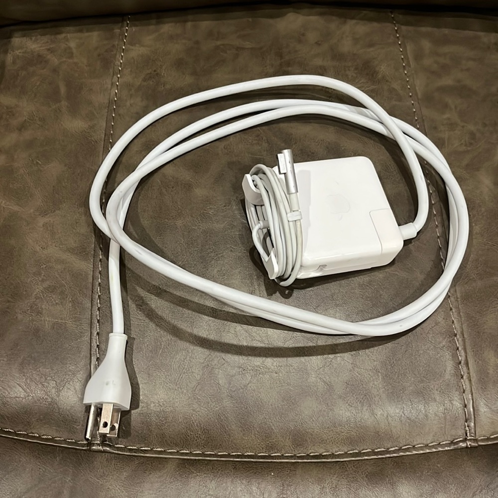 Apple MacBook Charger, 60W, with extender cord